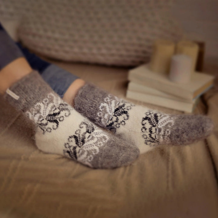 Siberia Spirit Women's Frosted Swirls Goat Wool Non-Binding Crew Socks