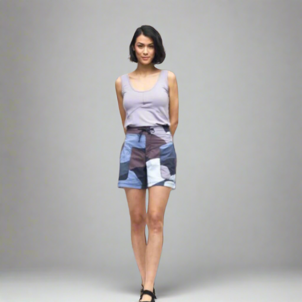 Indyeva Sahra Regular Waist Short Odessy