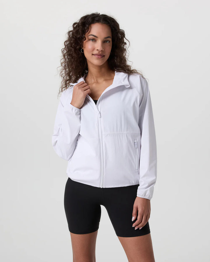 Vuori Women's Renew Trainer Shell | White