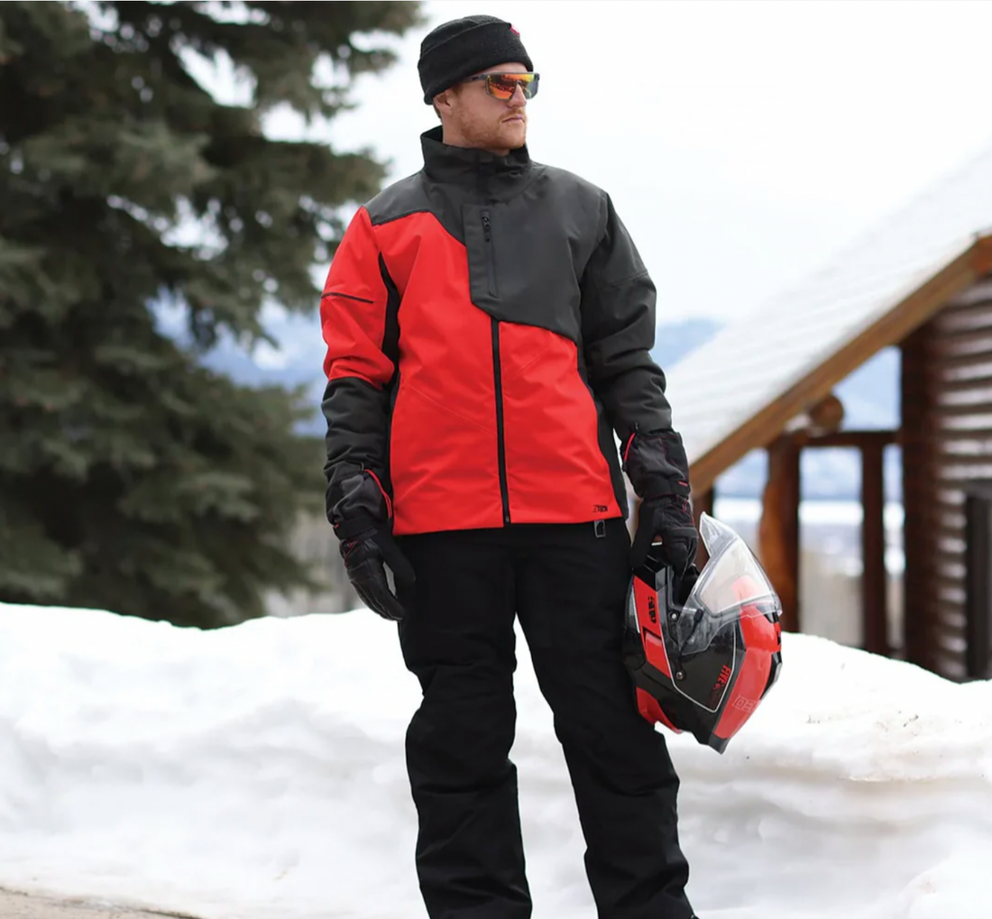 How to Choose the Right Outdoor Jacket for Cold Weather Riding