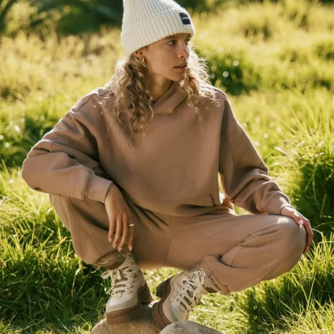 How to Style Outdoor Apparel for Everyday Wear