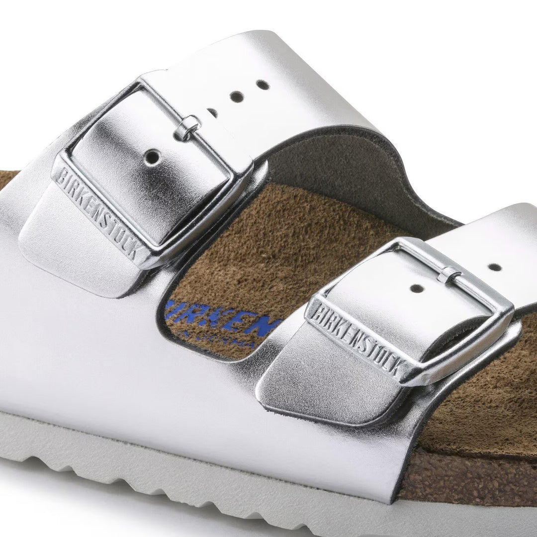 Birkenstock Arizona| Soft Footbed Leather Metallic Silver