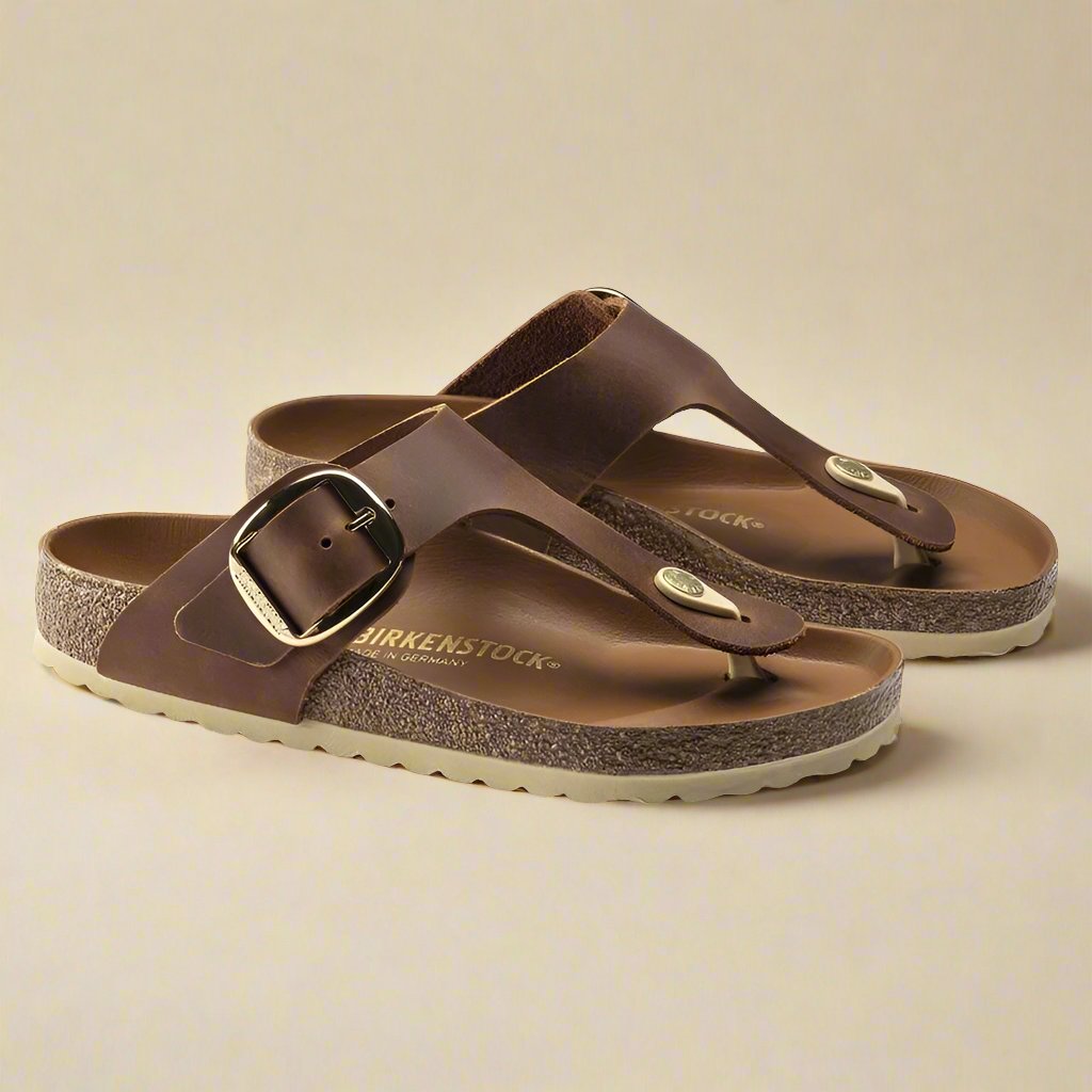 Gizeh Big Buckle Thong Sandal | Oiled Leather