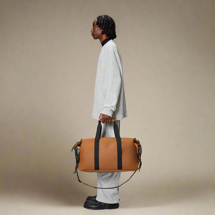 Rains Hilo Weekend Bag Rust