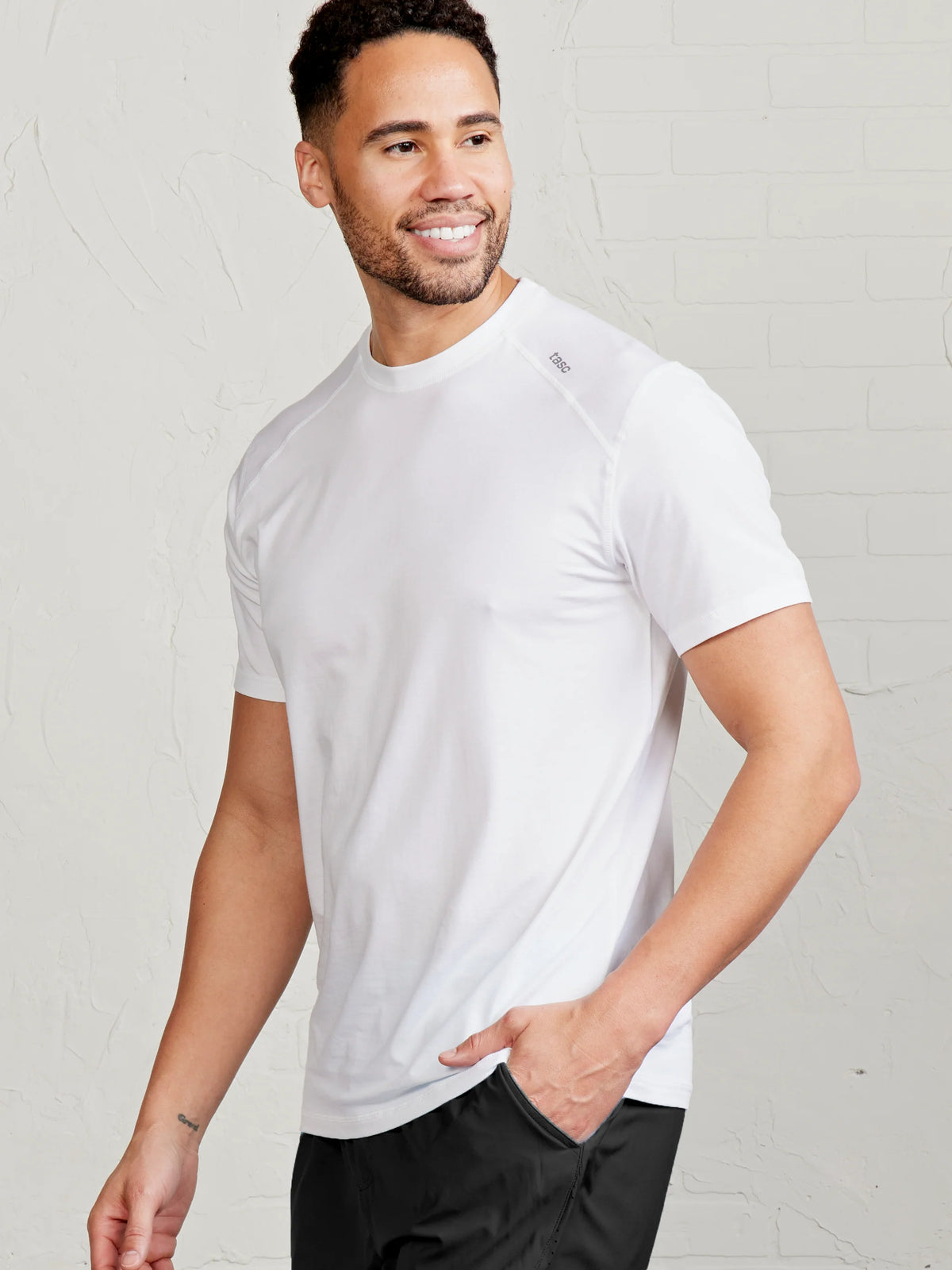 Tasc Carrollton T | White