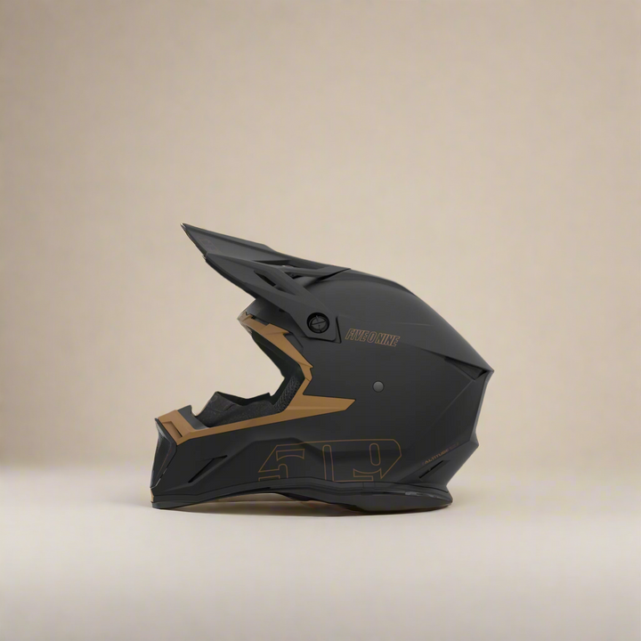 Altitude 2.0 Helmet | Non-Current