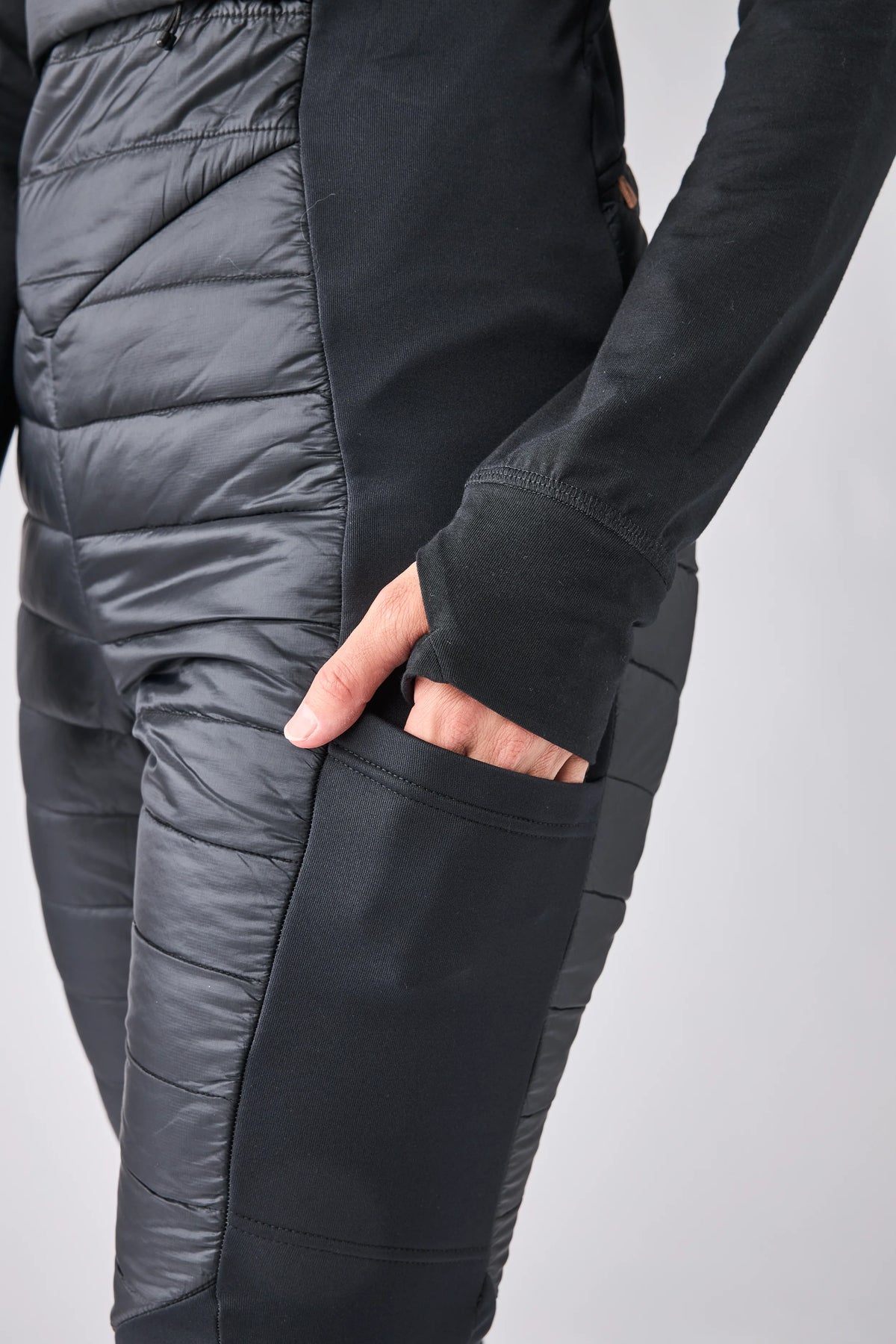 Indyeva BOON BIB II black 