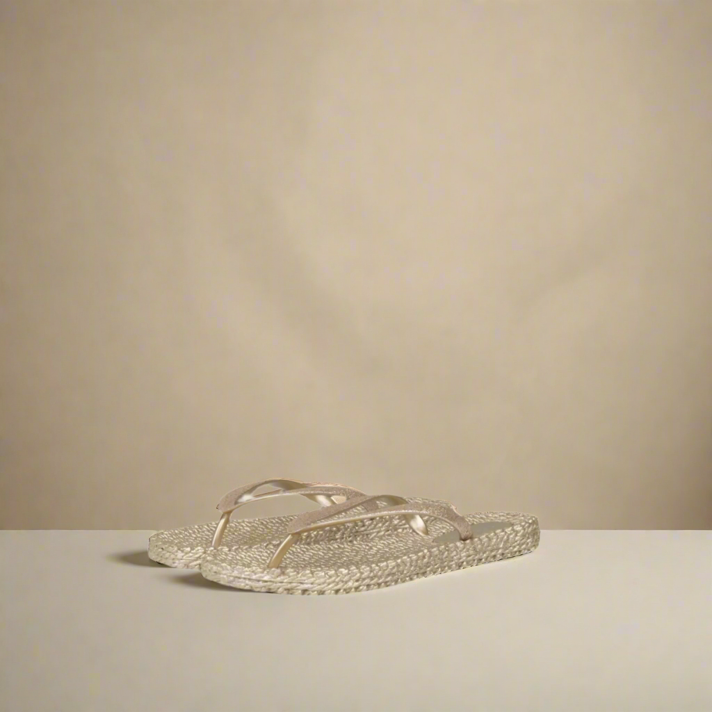 Ilse Jacobsen Cheerful Flip Flops Platinum