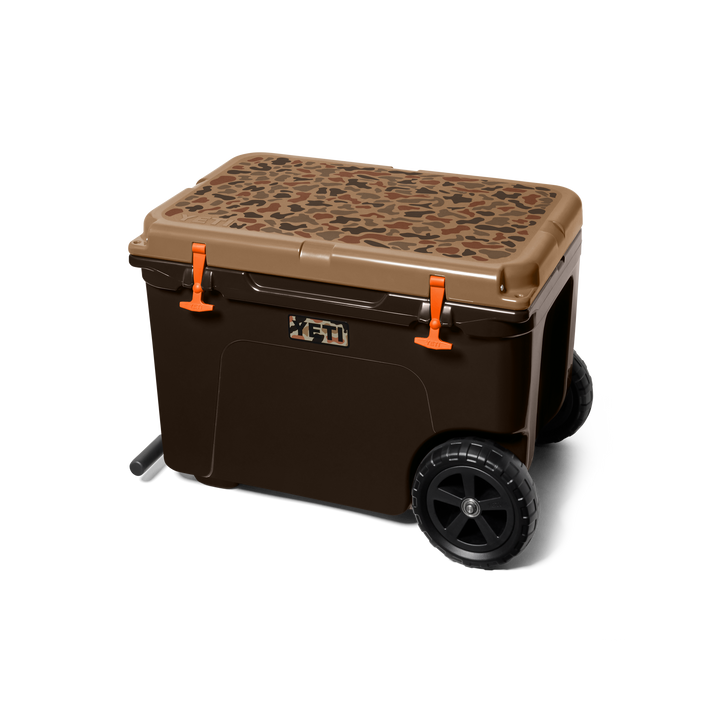 Yeti Tundra Haul Wheeled Cooler | Wetlands Camo