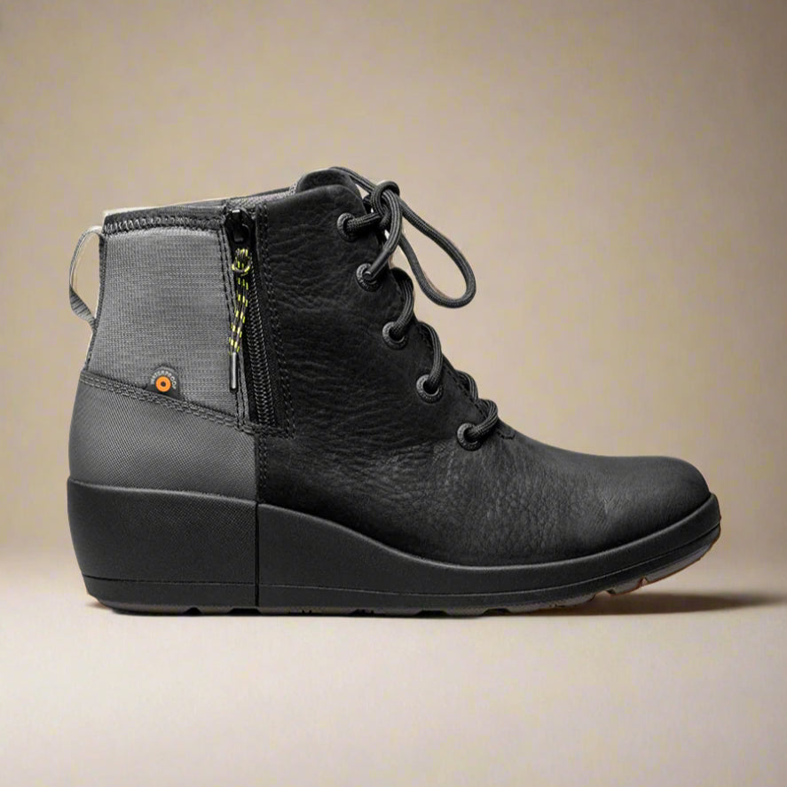 Bogs Women's Vista Rugged Lace Black Multi