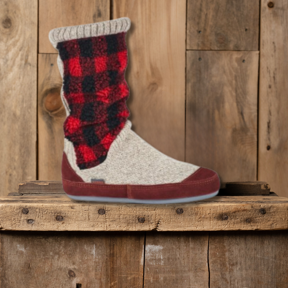 Acorn The Slouch Boot Buffalo