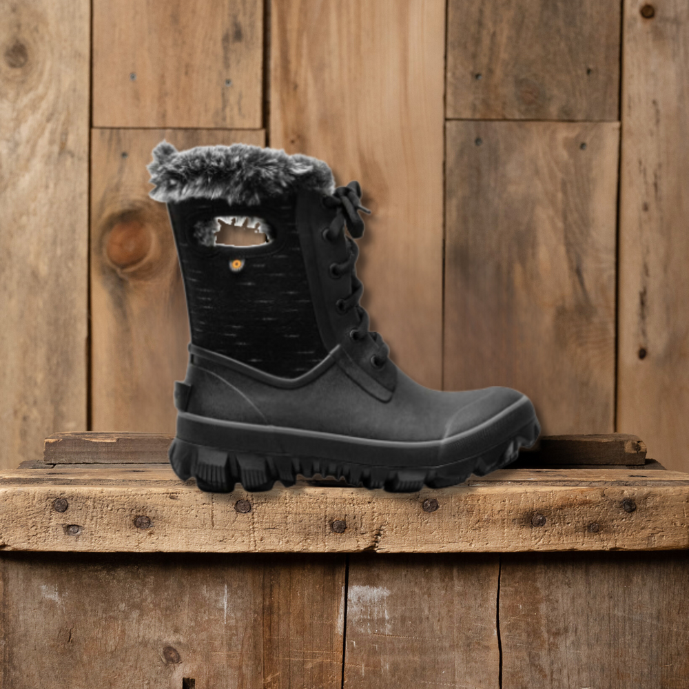 Bogs Arcata Dash Black