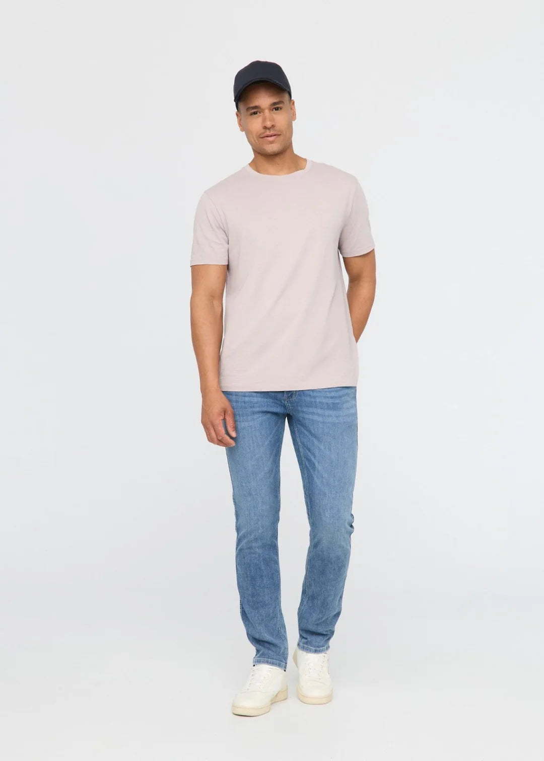 Duer Performance Denim Lite Slim Straight | Slate Indigo
