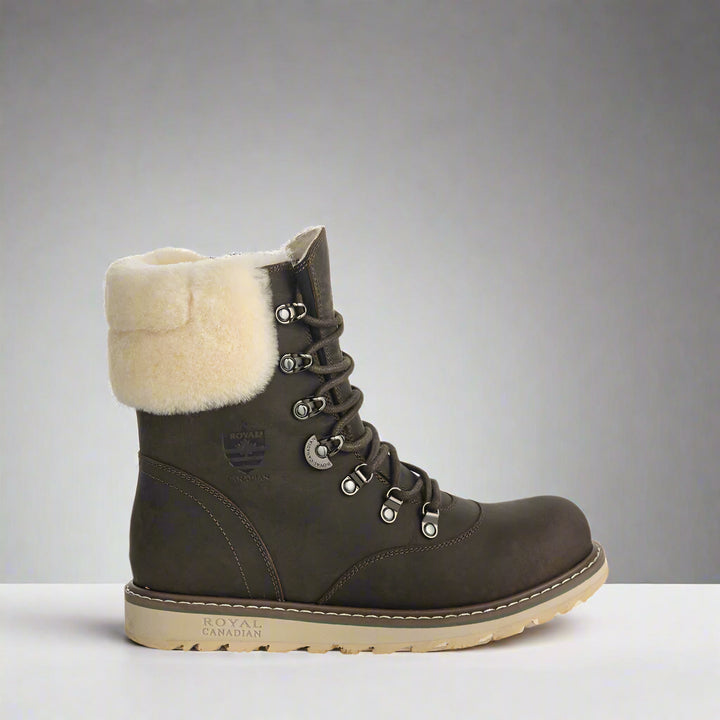 Royal Canadian Cambridge | Olive