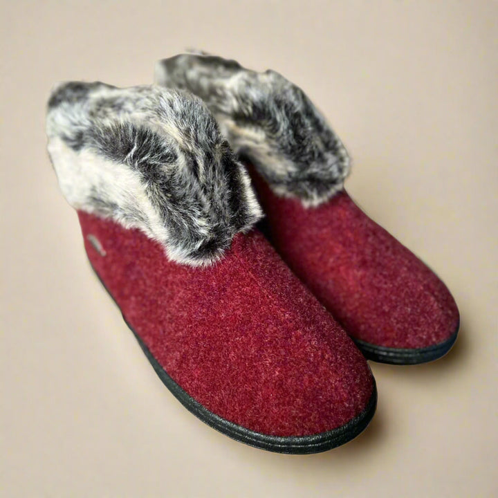 Acorn Chinchilla Bootie II Crackleberry