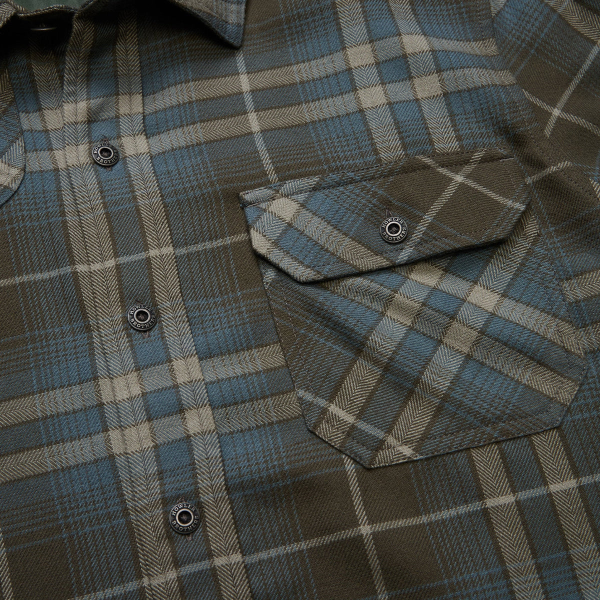 Howler Brother's Harker's Flannel in Beluga