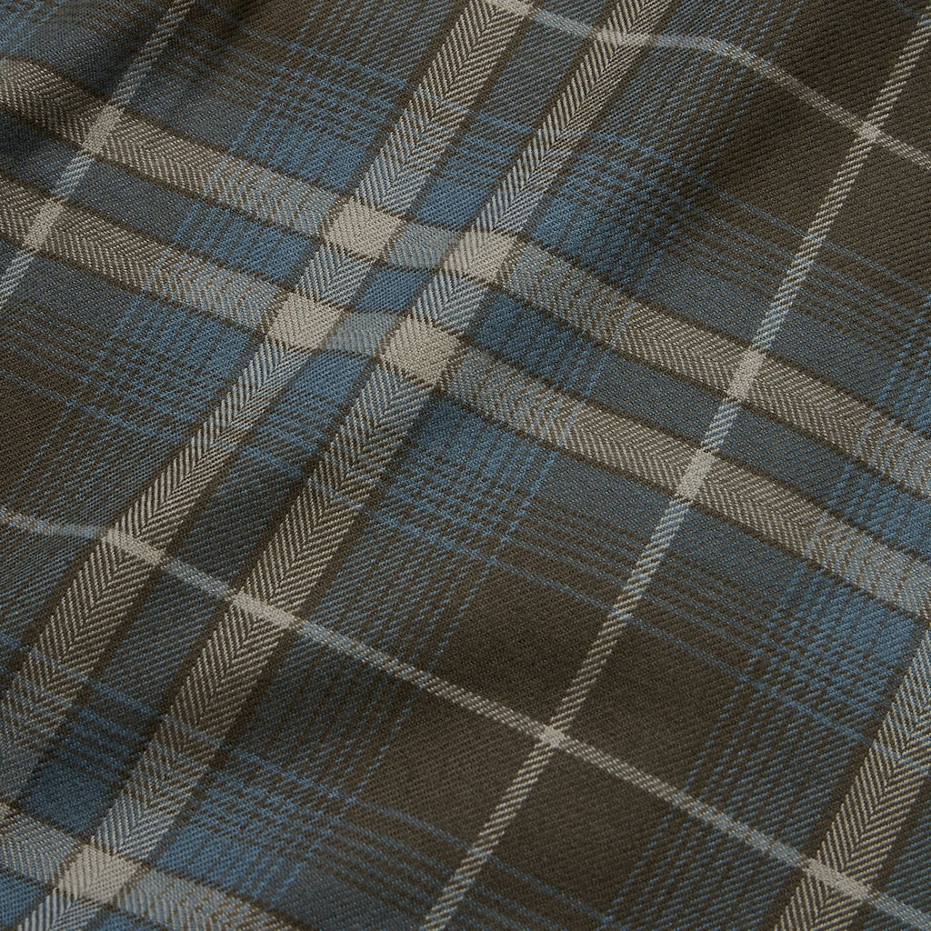Howler Brother's Harker's Flannel in Beluga
