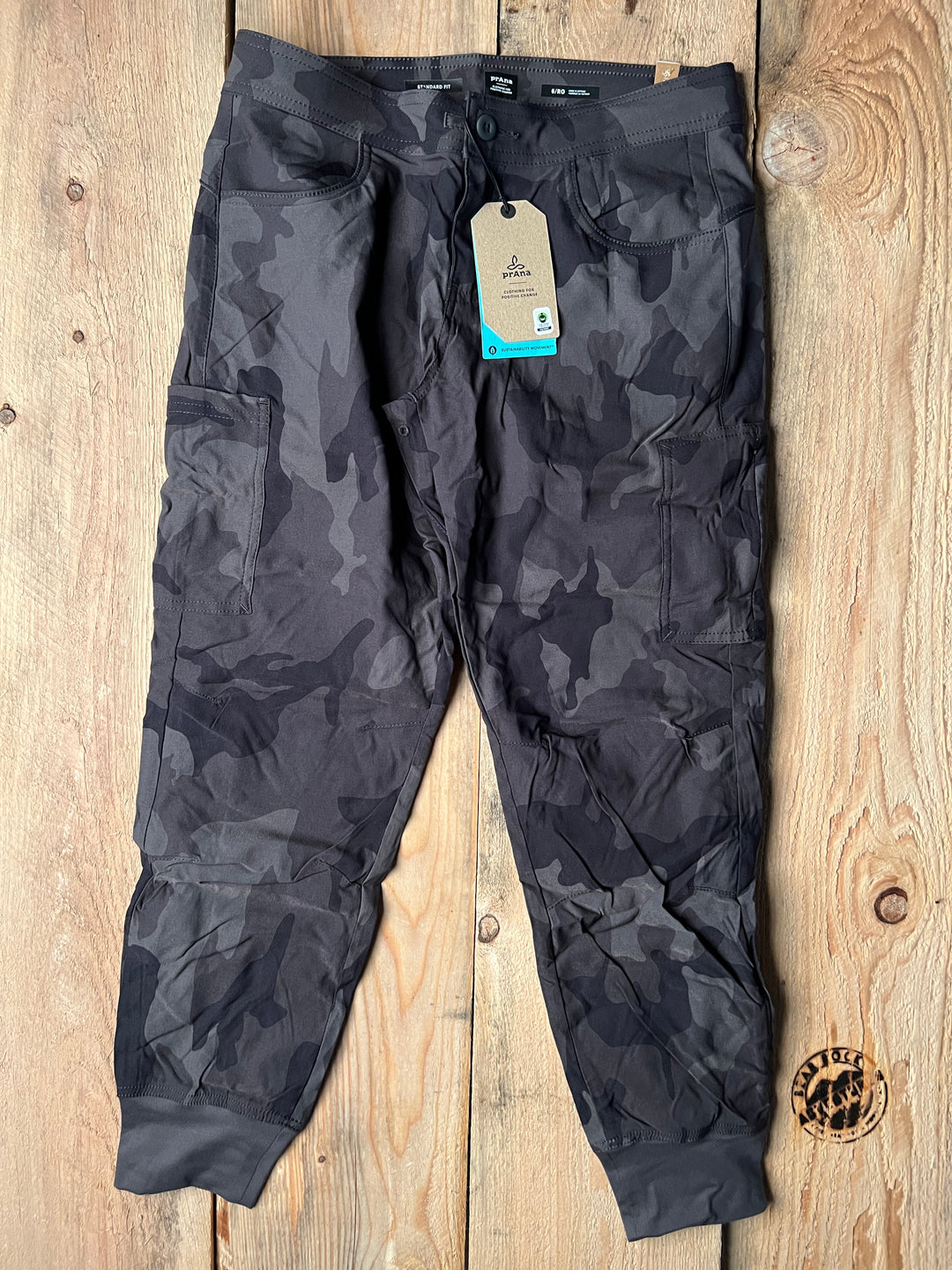 Prana W's Halle Jogger ll charcoal CAMO