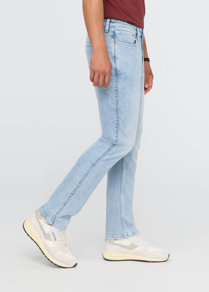 Duer Men's Performance Denim Relaxed Taper Jeans in Desert Stone Blue
