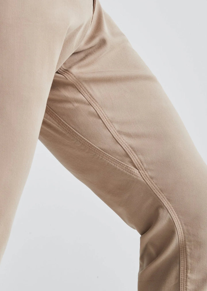 No Sweat Relaxed Taper Pant