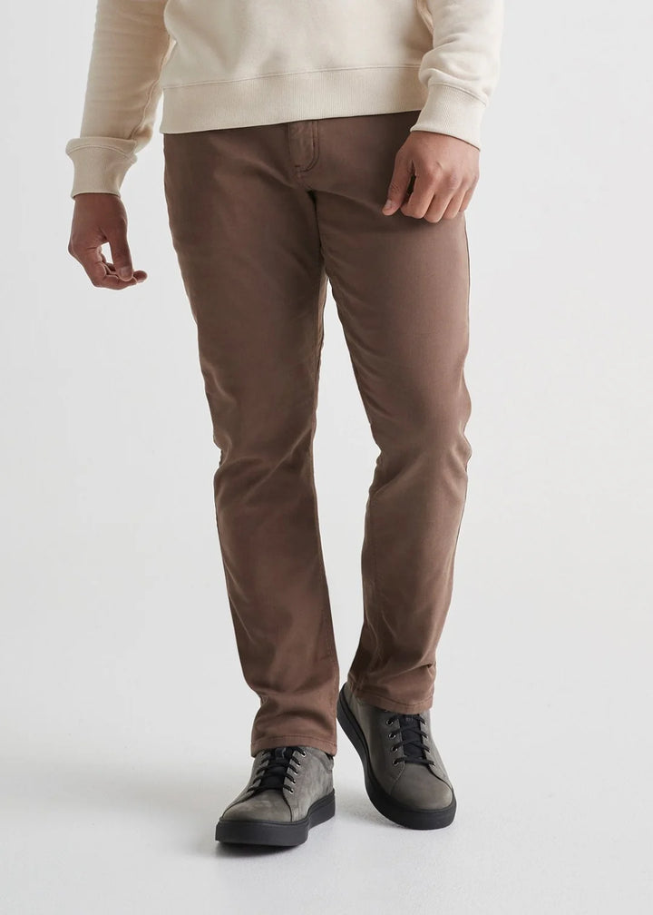 DUER Men's No Sweat Relaxed Taper Pant - Timber