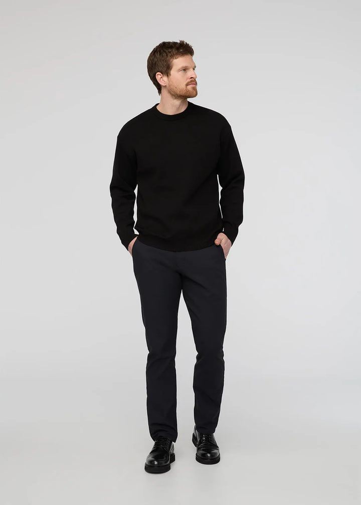 NuStretch Relaxed Taper Trouser | Black