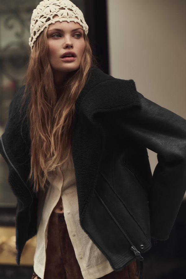 Fourline Shearling Aviato in Black
