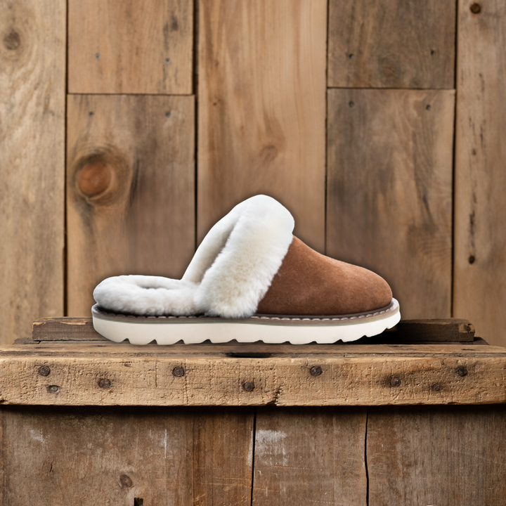 Royal Canadian Elizabeth Slipper Spice