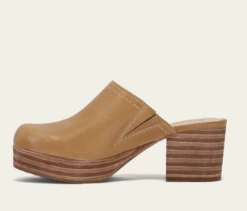 Campus Clog | Banana