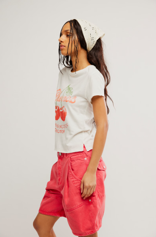 We The Free Nova Tee Graphic in Cherry Combo on model side view