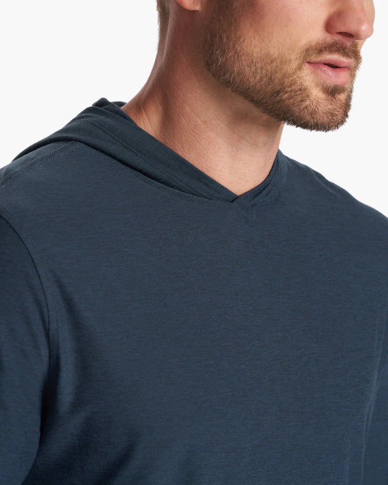 Vuori M's Strato Tech Hoodie | Navy Heather 