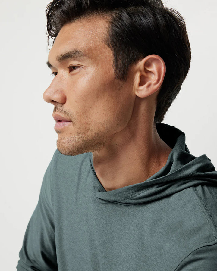 Vuori M's Strato Tech Hoodie | Smoked Beryl
