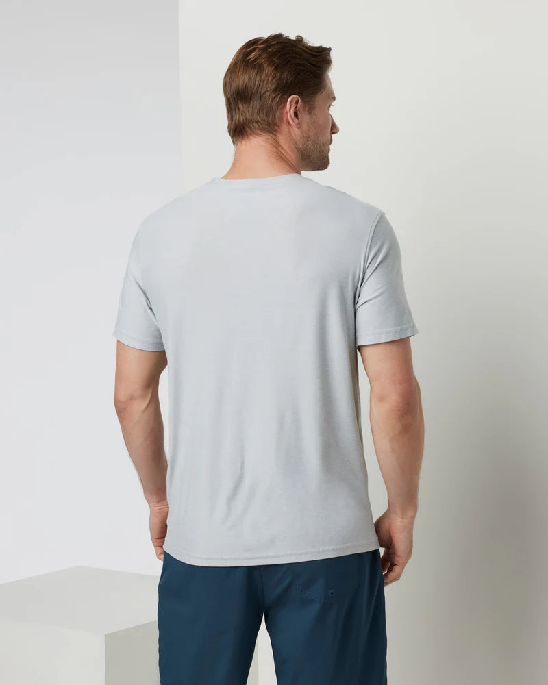 Vuori Men's Strato Tech Tee | Platinum Heather