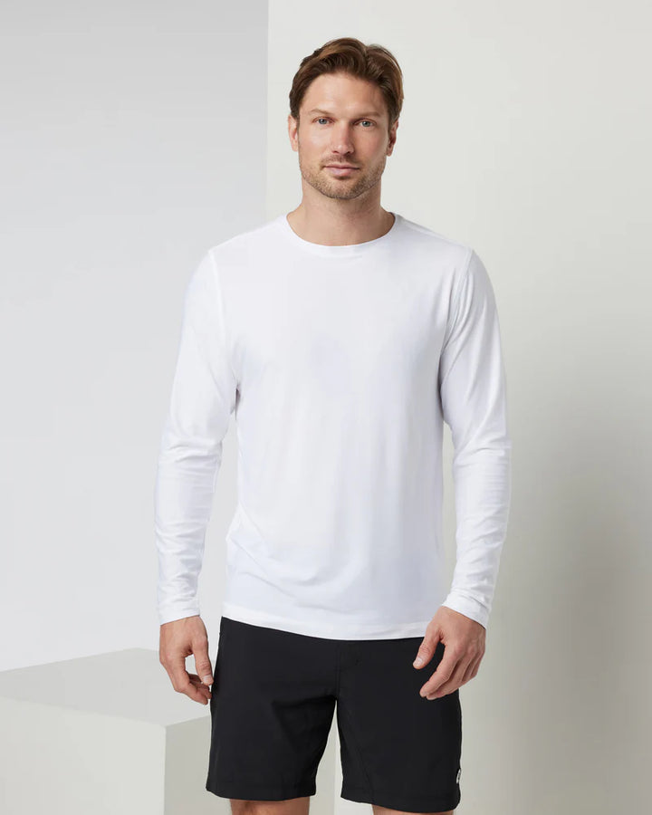 Vuori M's Long-Sleeve Strato Tech Tee | White