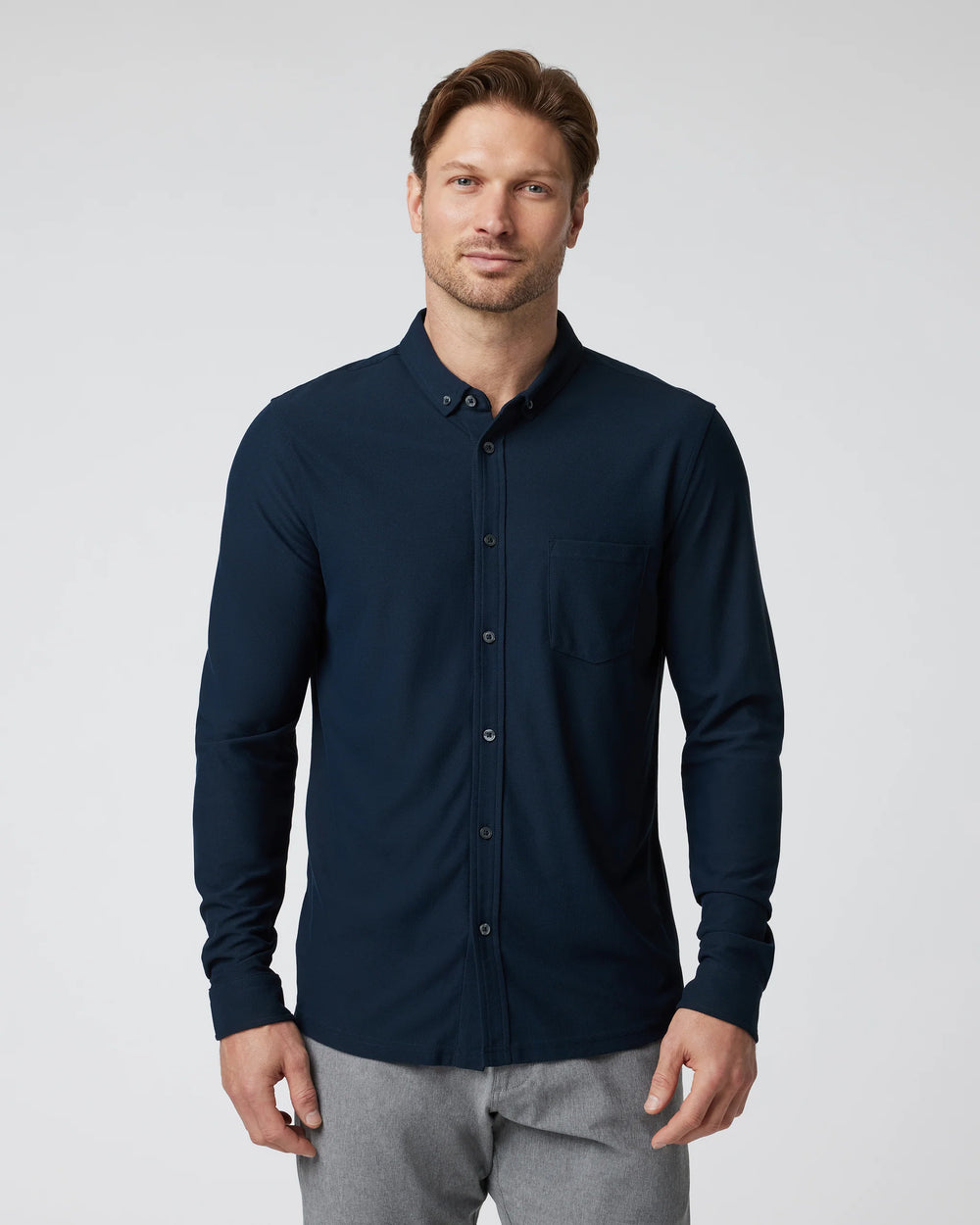 Vuori Men's Long-Sleeve Ace Button Down | Ink