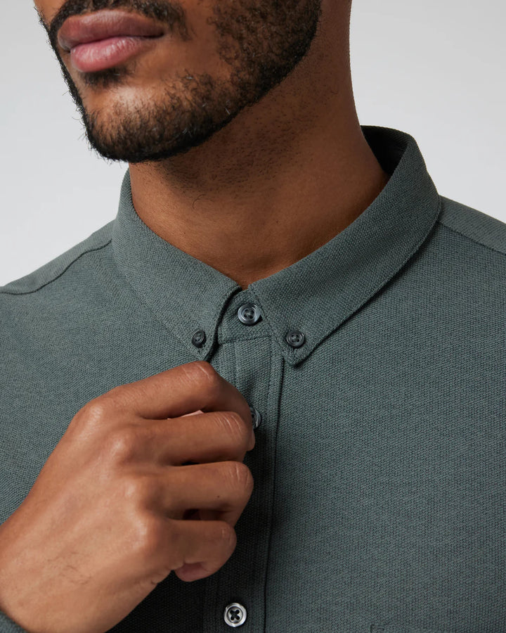 Vuori Long-Sleeve Ace Button Down Smoked Beryl