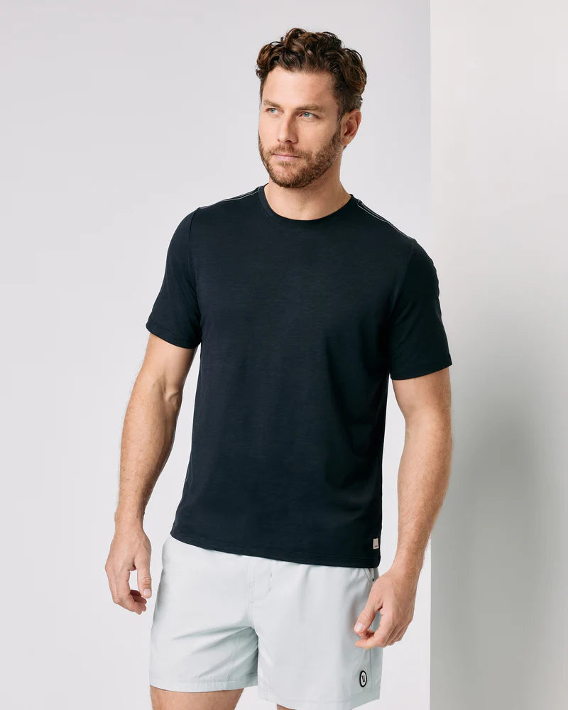 Vuori Current Tech Tee - Black