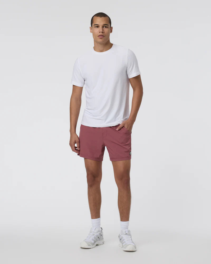 Vuori Men's Kore Short | Saltwater Red