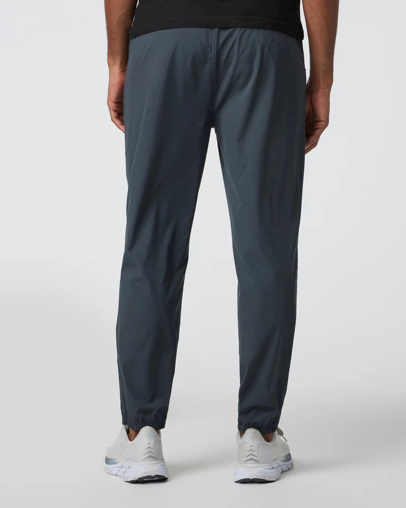 Vuori M's Kore Jogger | Charcoal