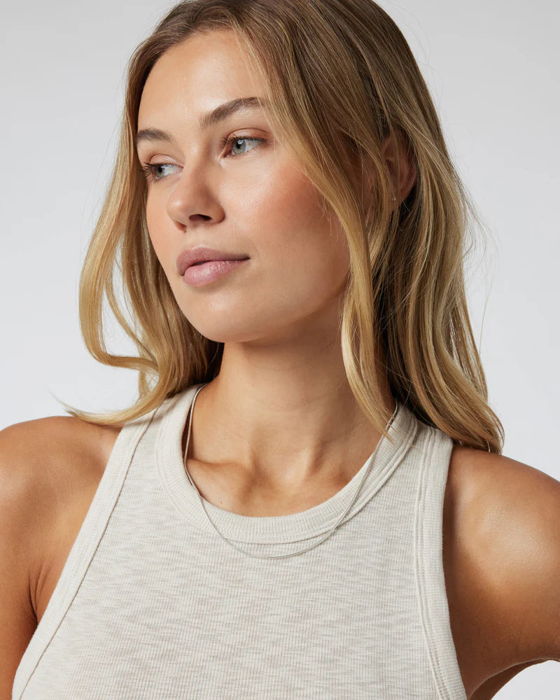 Vuori Women's Sunrise High Neck Tank Dune