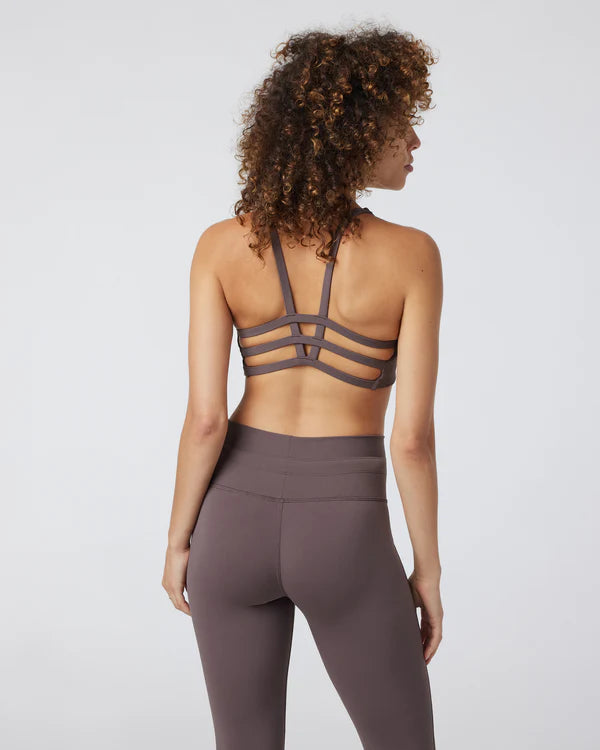 Vuori Women's Yosemite Bra | Chocolate