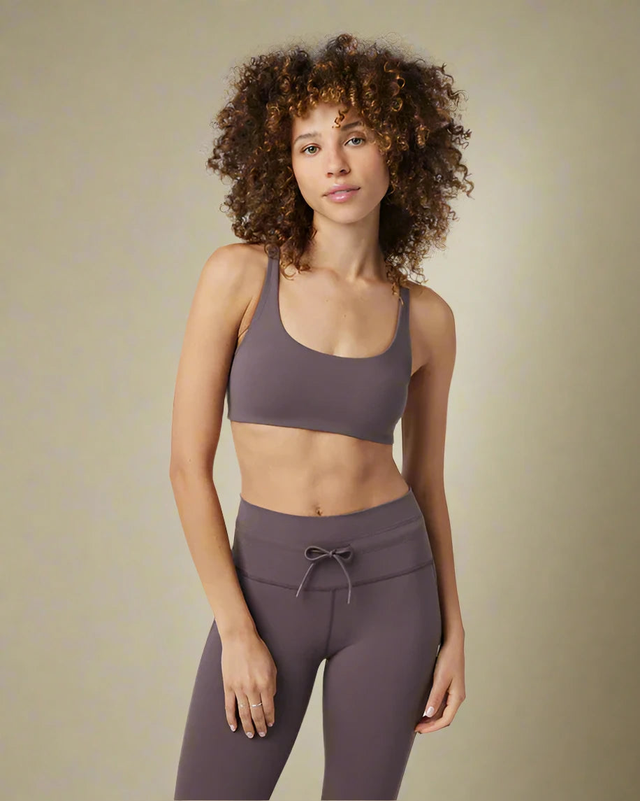 Vuori Women's Yosemite Bra | Chocolate