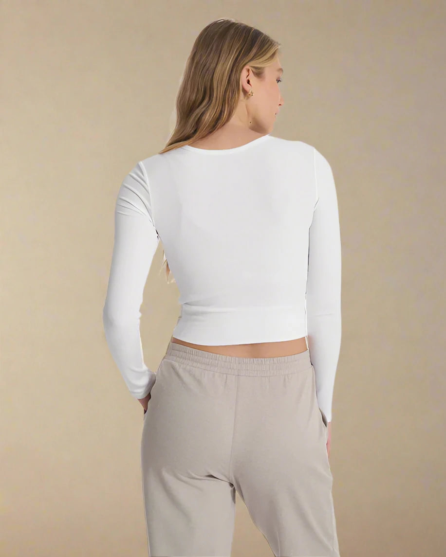 Vuori Women's Long-Sleeve Cove Twist Tee | White
