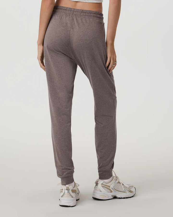 Vuori Perfomance Jogger - Long | Huckleberry Heather