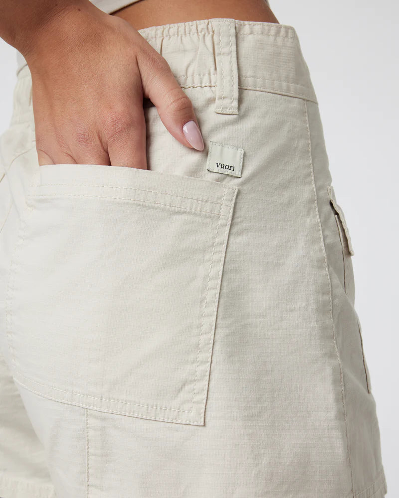 Vuori Women's Ripstop Utility Short Milkweed