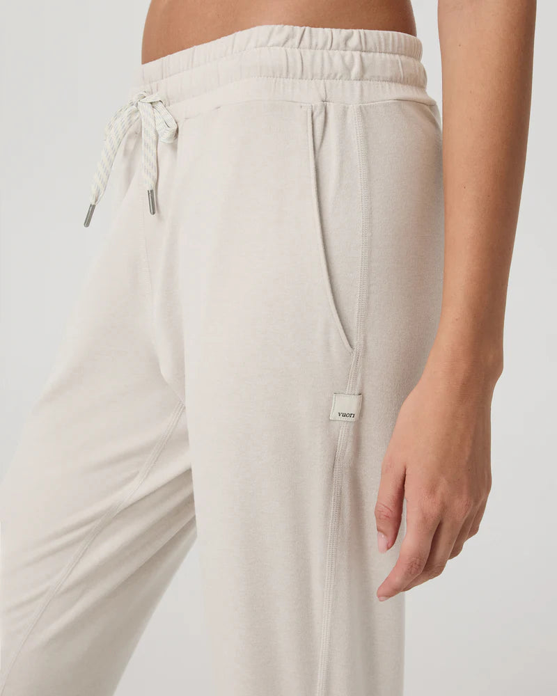Vuori Performance Jogger | Ecru Heather