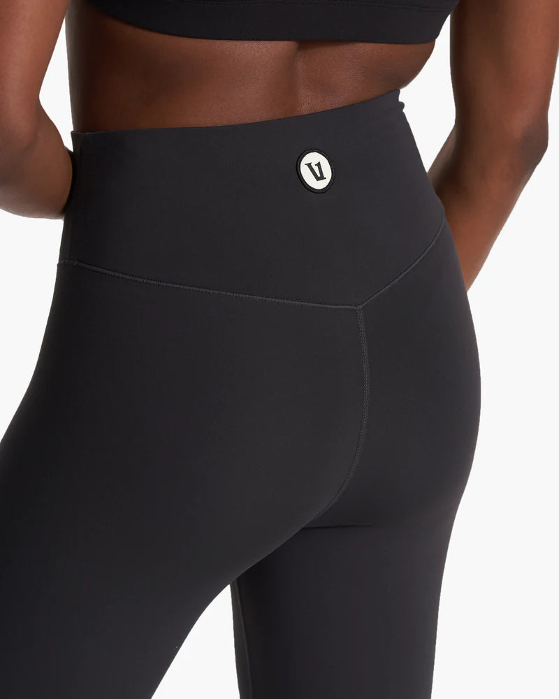 Vuori Chilled Out Legging | Washed Black
