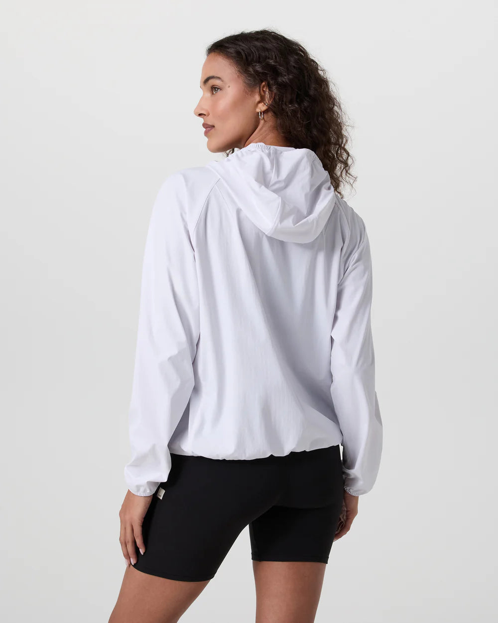 Vuori Women's Renew Trainer Shell | White