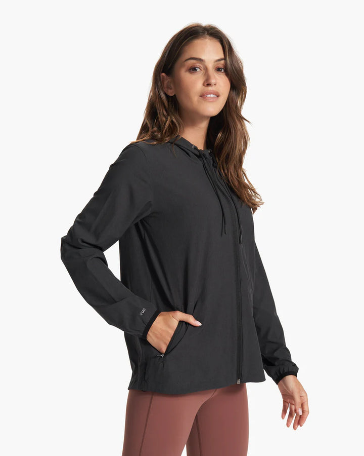 Vuori Women's Outdoor Trainer Shell | Black Heather 