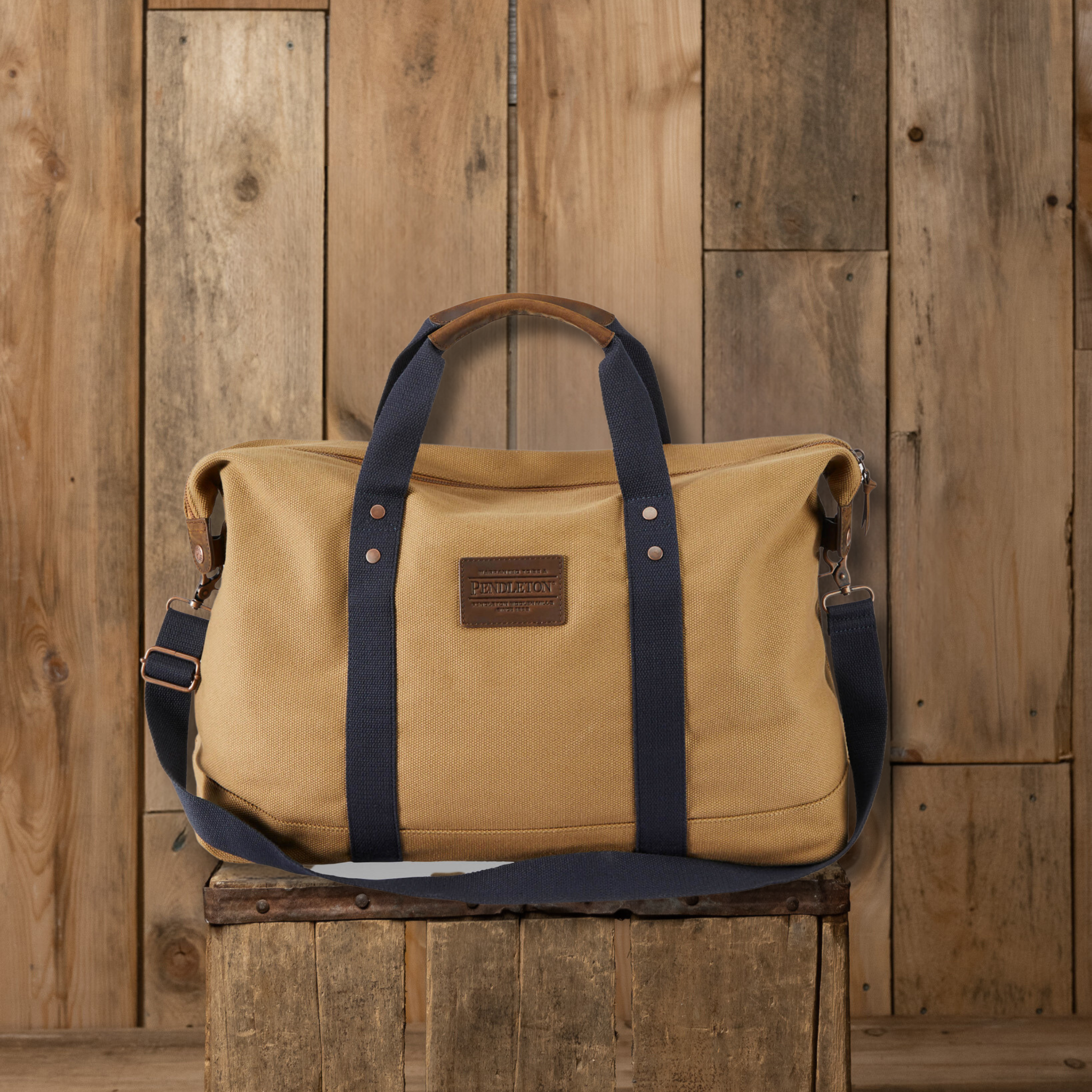 Pendleton Tecopa Hills Grey Weekender Bag – Frontier Relics